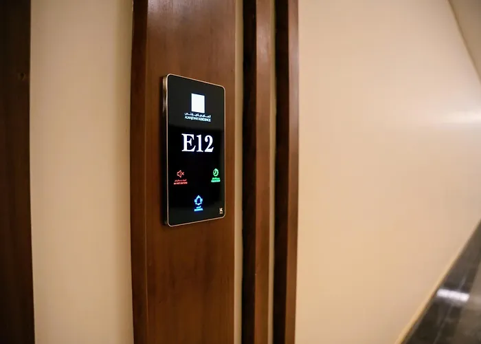 Luxury Smart Apartment E12