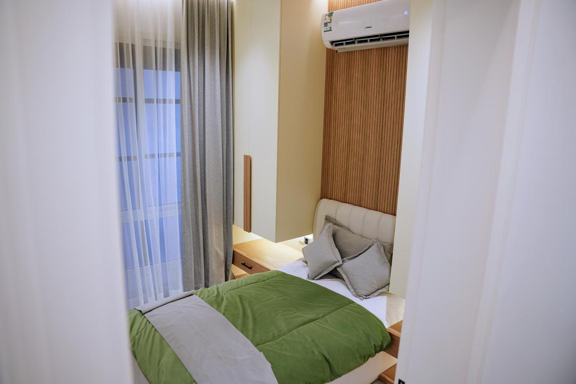Luxury Smart E12 Apartment